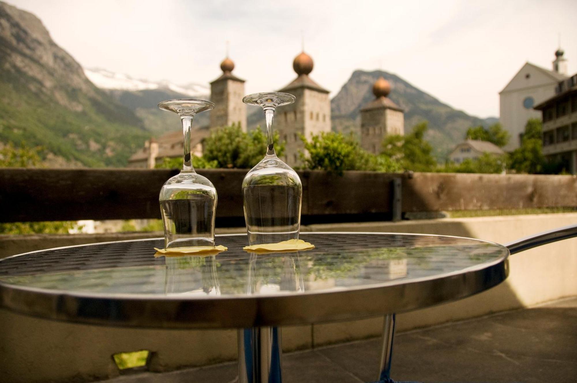 Schlosshotel - Self Check-In Hotel Brig Luaran gambar