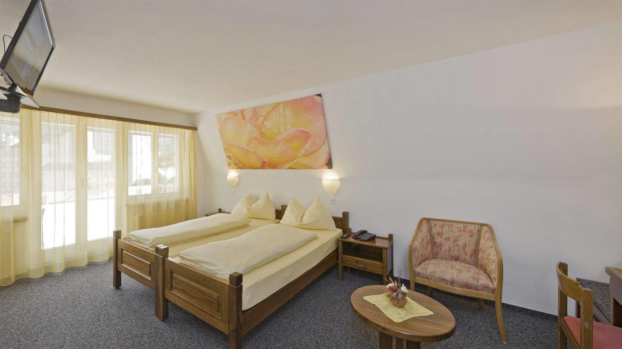 Schlosshotel - Self Check-In Hotel Brig Luaran gambar